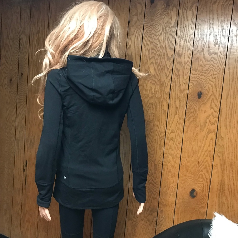 Lululemon Stride Jacket II Bordeaux Drama - Picture 11 of 15